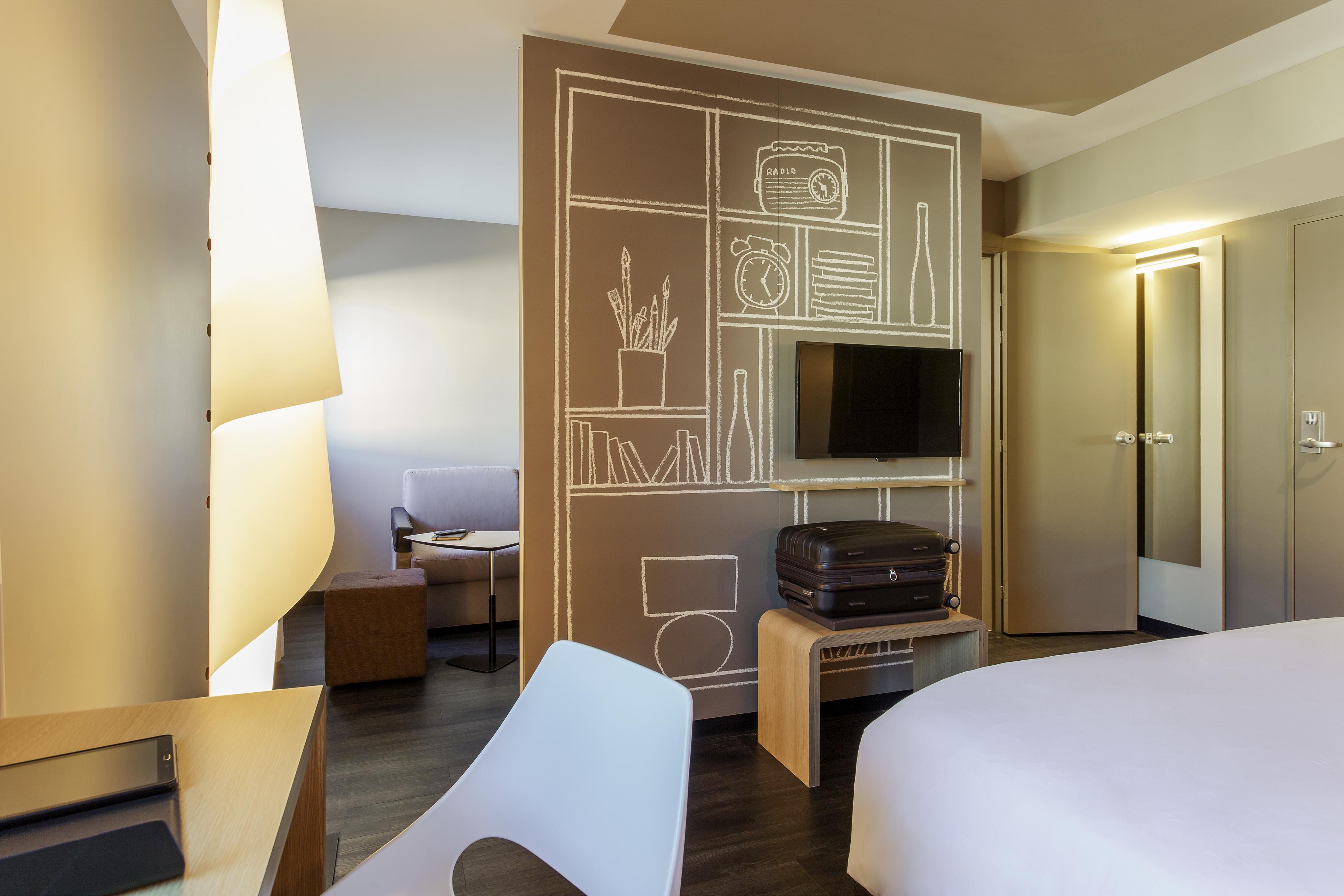 Hotel Ibis Lisboa Liberdade Bagian luar foto