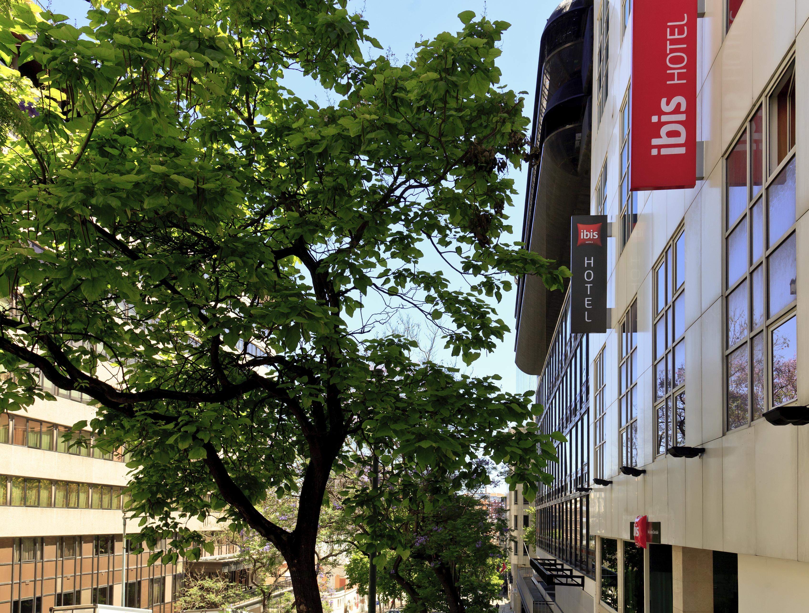 Hotel Ibis Lisboa Liberdade Bagian luar foto