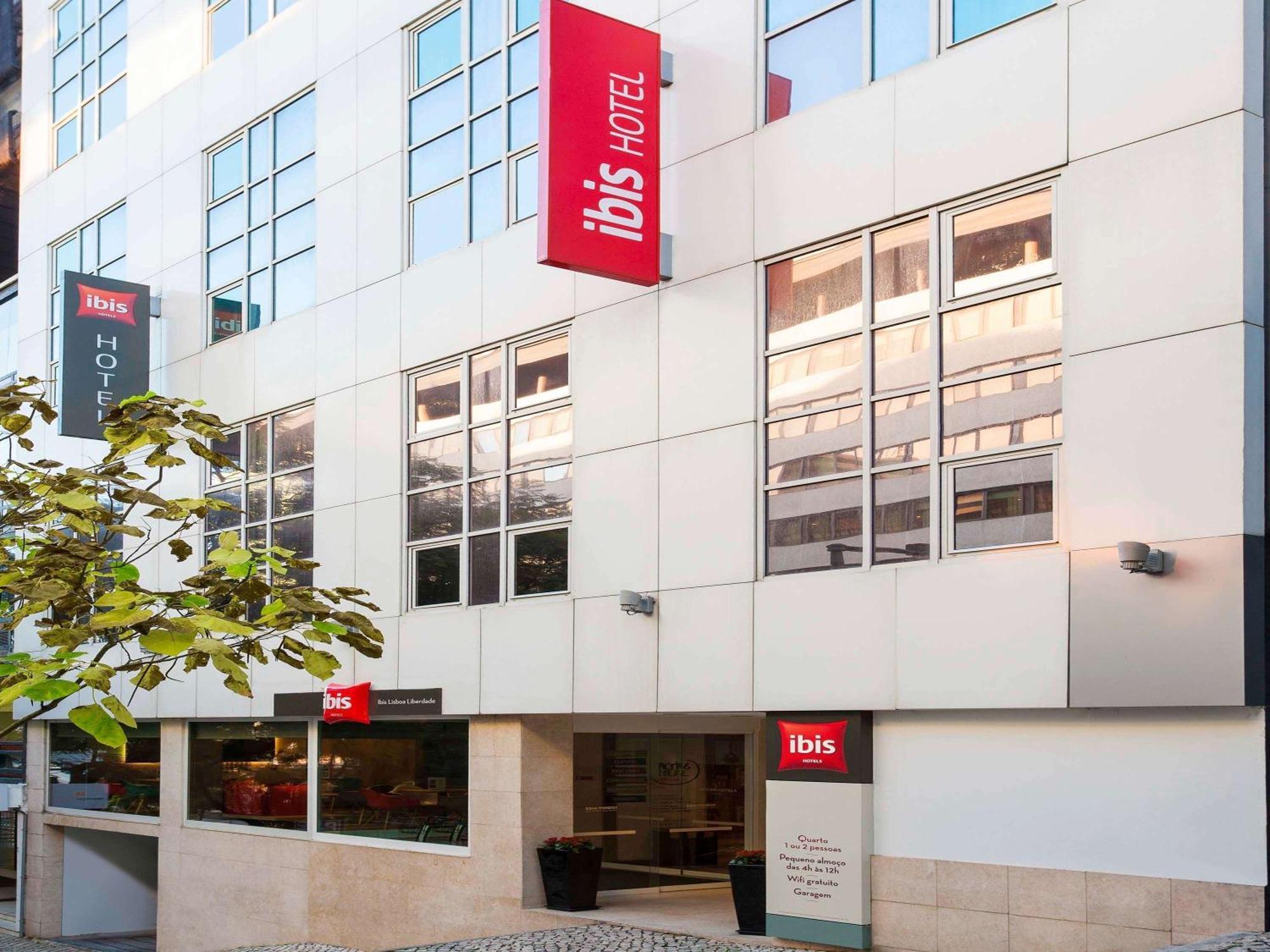 Hotel Ibis Lisboa Liberdade Bagian luar foto